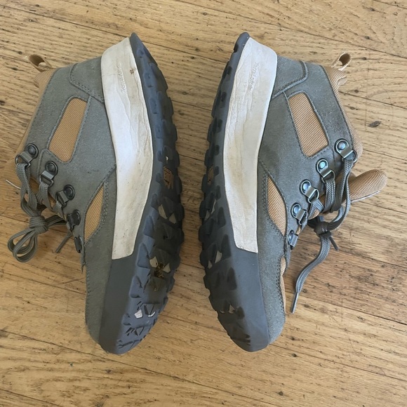 REI Co-op Trailmade waterproof Hiking Boots - Picture 2 of 11